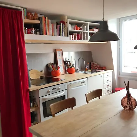 Appartement D'artiste Au Coeur De